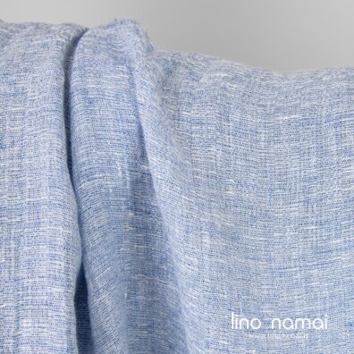 Smulkiaraštis lino audinys iš mėlynų ir baltų verpalų