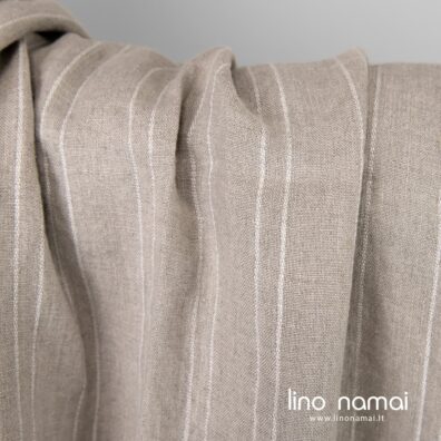 Lino audinys verikaliomis raštuotomis juostelėmis iš natūralios spalvos ir baltų verpalų