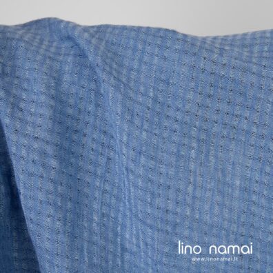 Lininis audinys melsvas ažūriniais langeliais skalbtas staltiesėms, užuolaidoms, lengviems drabužiams siūti