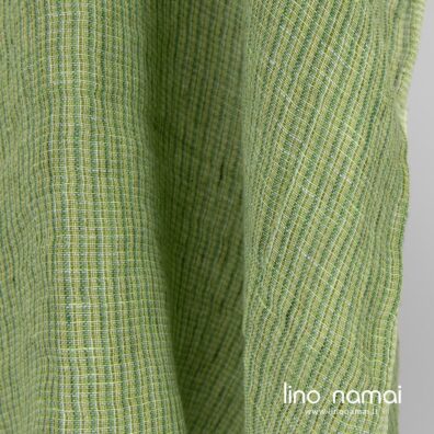Lininis žalias languotas permatomas audinys skalbtas, tinkamas šalikams, skaroms, užuolaidoms siūti