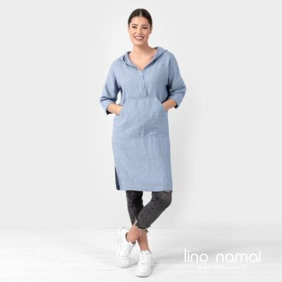 Lininė trumpa šviesiai mėlyna suknelė