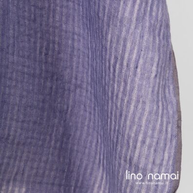 Lininis audinys violetinis ažūriniais langeliais skalbtas tinka lengviems drabužiams, šalikams, užuolaidoms, staltiesėms siūti