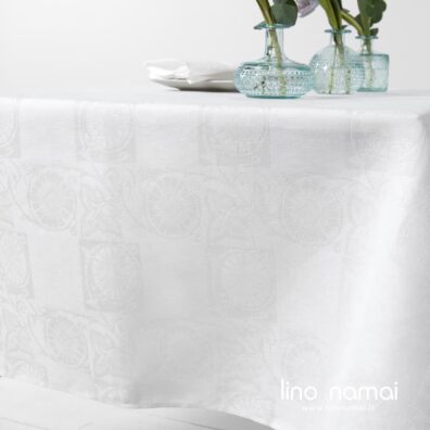 Lino-medvilnės staltiesė ryškiai balta, raštuota
