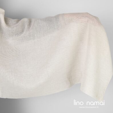 Puslininis audinys permatomas baltai pilkšvas