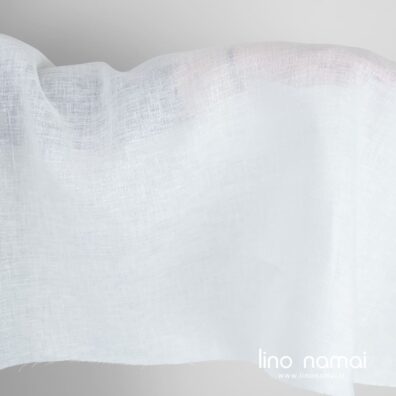 Lininis raštuotas audinys baltos spalvos