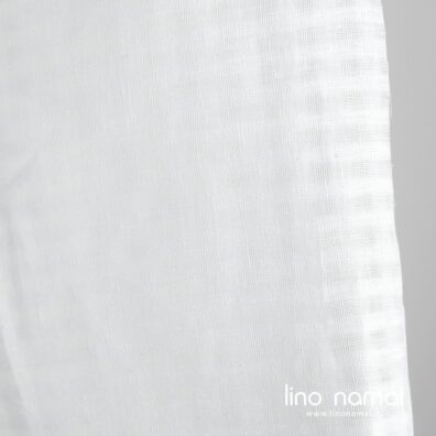 Baltas 100% lino audinys ažūriniais langeliais