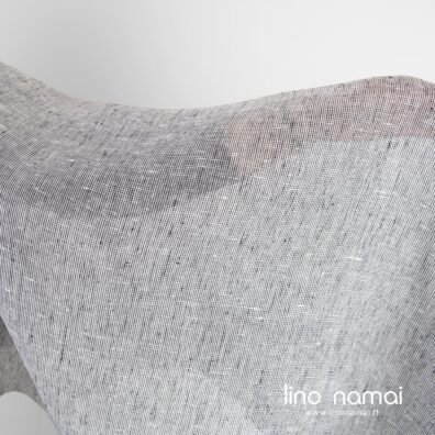 Lininis permatomas audinys baltai juodas melanžinis šalikams, skaroms, užuolaidoms siūti