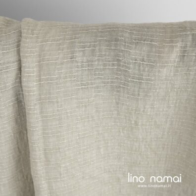 Rusvas lininis audinys su dryžiukais skalbtas drabužiams ir namų tekstilei siūti