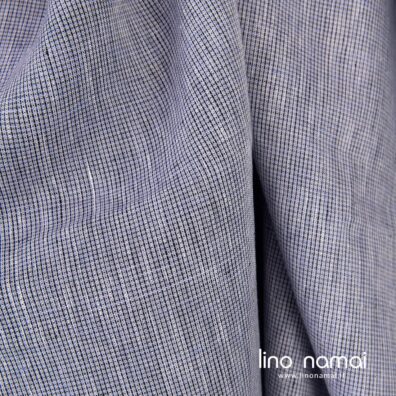 Lininis audinys išaustas iš juodų, violetinių ir baltų verpalų