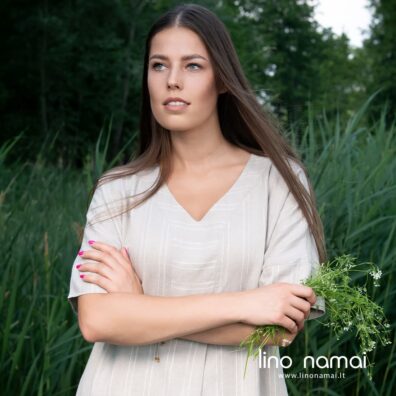 Lininė pilka suknelė su V formos iškirpte