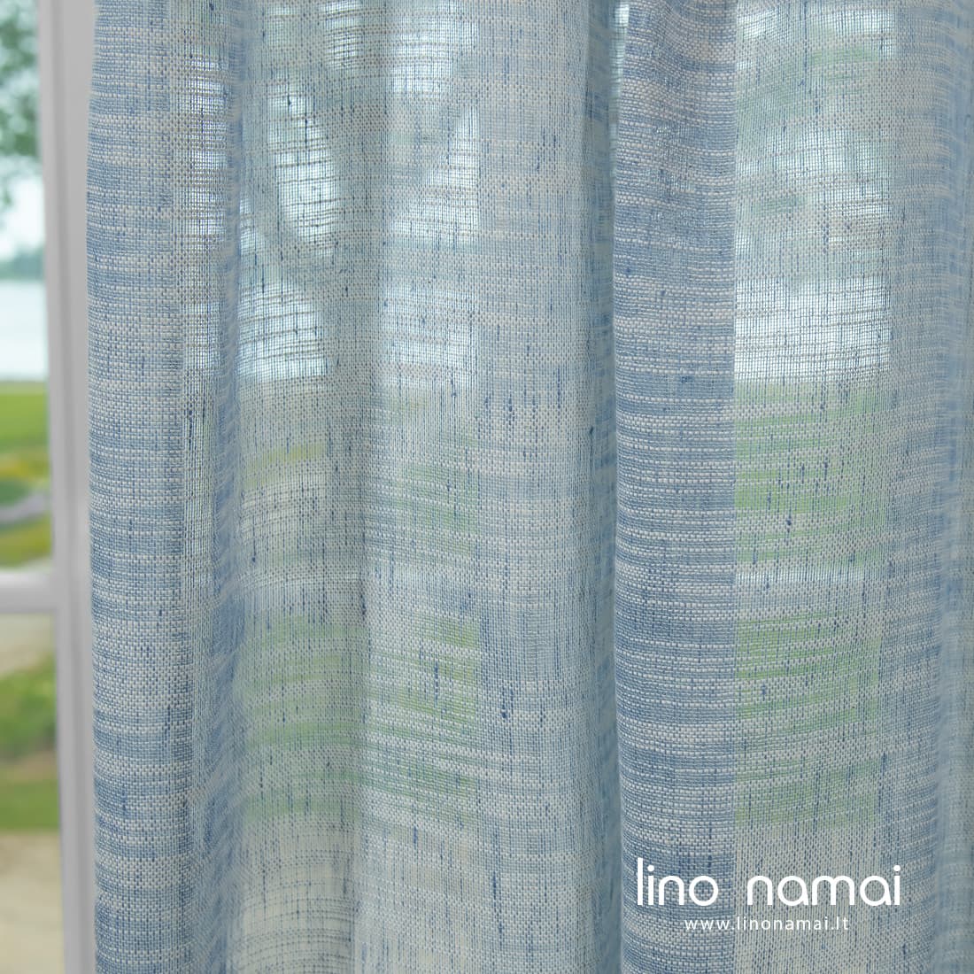 Užuolaidos audinys iš melanžinio melsvai-balto lino-medvilnės mišinio