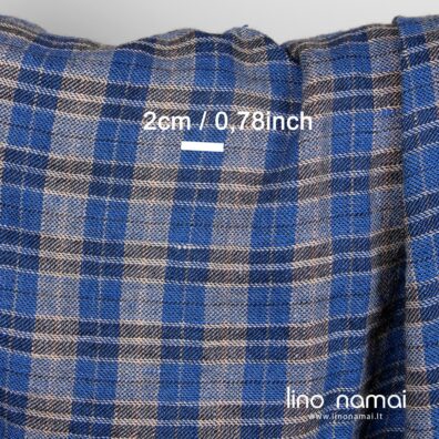 Lino-vilnos languotas išaustas iš mėlynų, juodų, rusvų verpalų