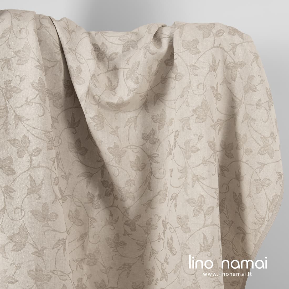 Rusvas puslininis žakardinis audinys