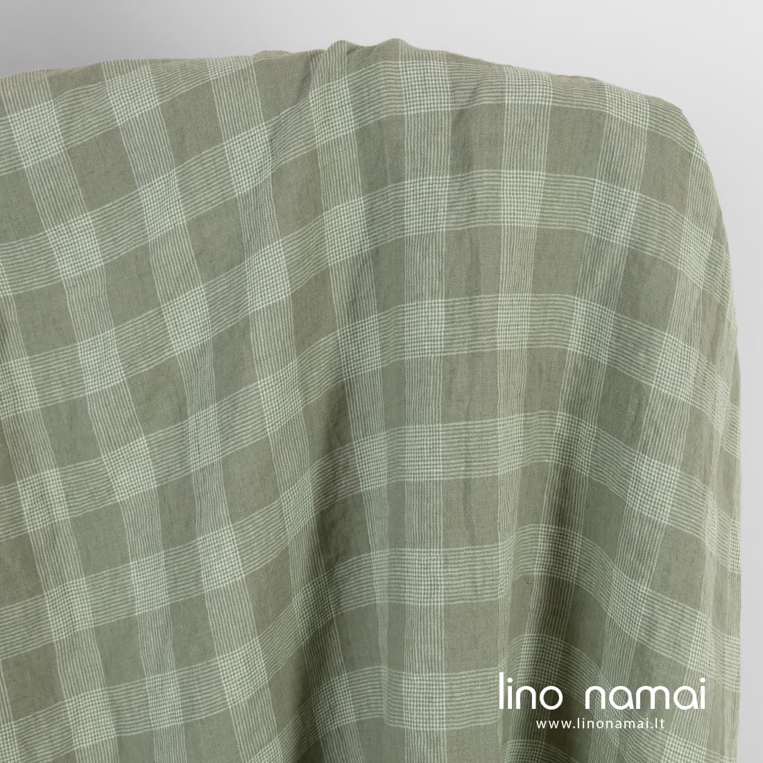 Lininis audinys žaliais langeliais skalbtas minkštas švelnus