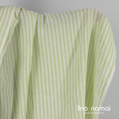 Lininis audinys šviesiai žaliai dryžuotas skalbtas