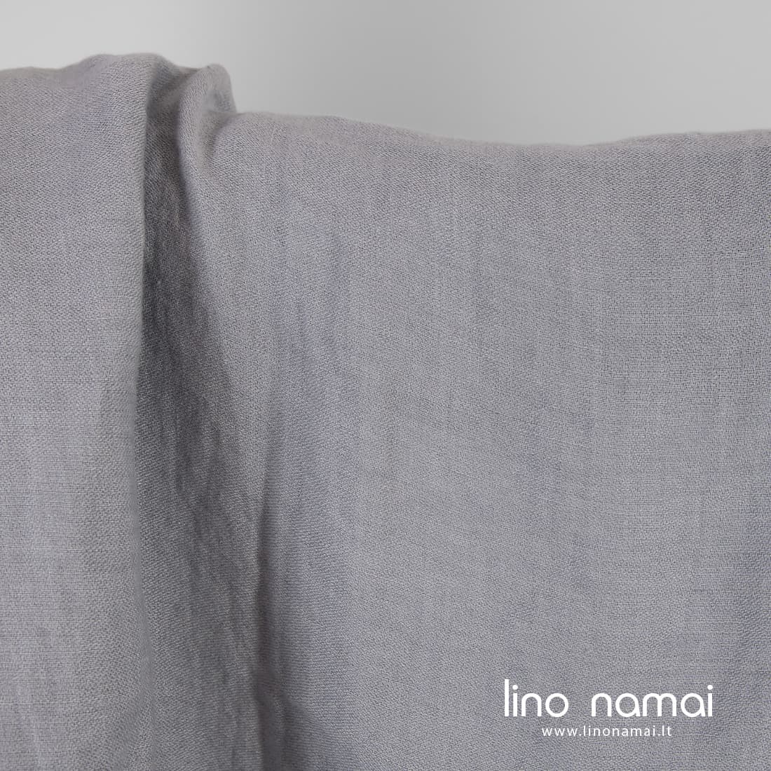 Lininis satino audinys melsvai pilkas skalbtas minkštas švelnus