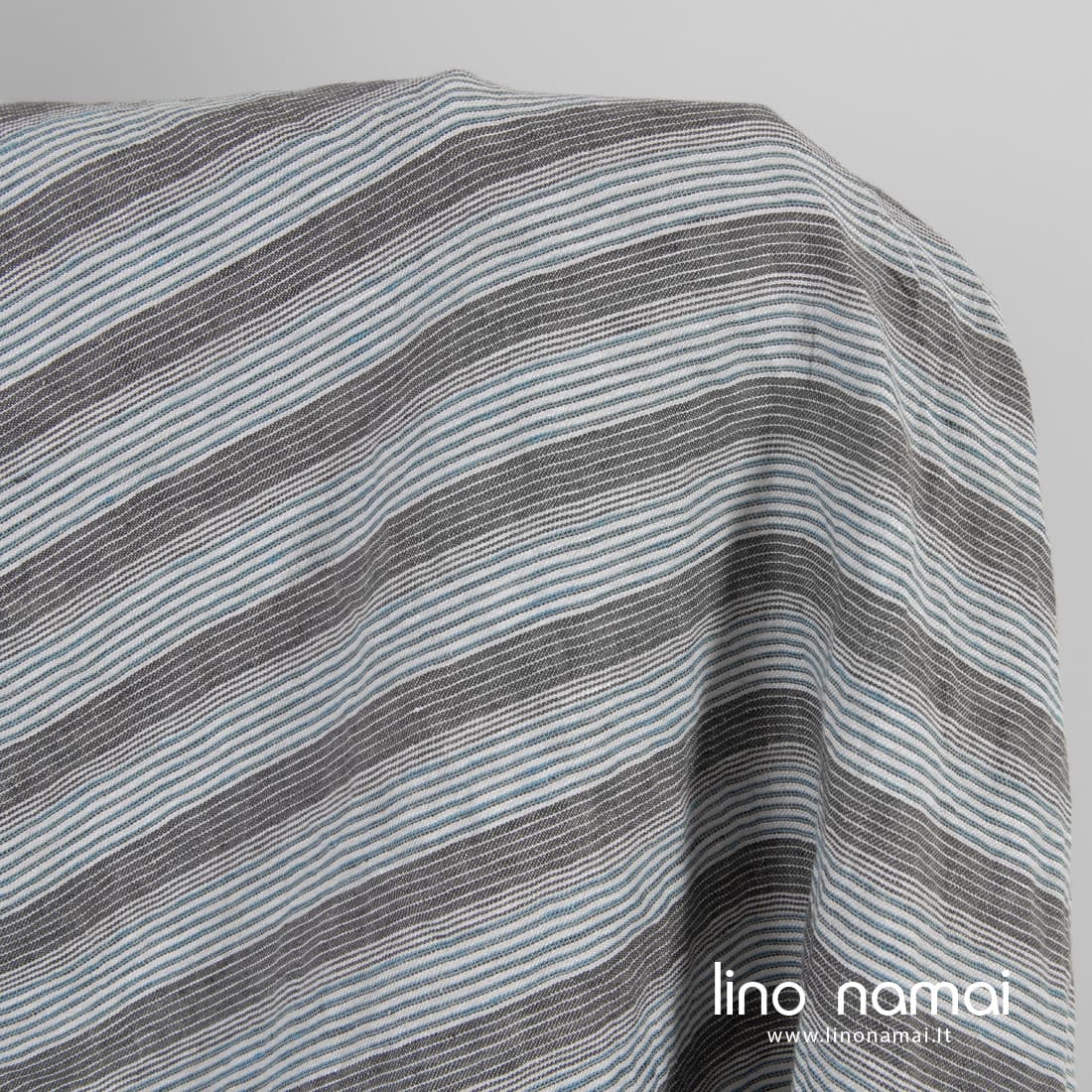 Lininis audinys rudai-melsvai dryžuotas skalbtas minkštas švelnus