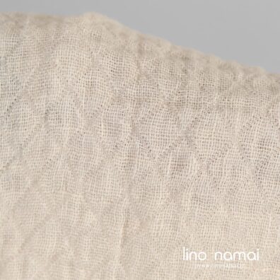 Lino audinys žakardinis šviesios kreminės spalvos rombų raštu