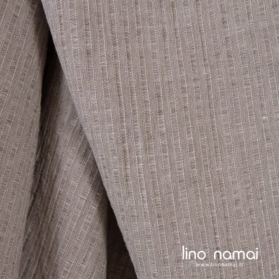 Puslininis audinys rusvai dryžuotas skalbtas tinka drabužiams ir namų tekstilei siūti