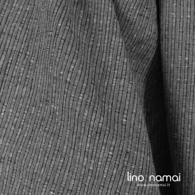 Lino - medvilnės audinys iš juodų ir pieno baltumo verpalų dryžuotas specialiai skalbtas