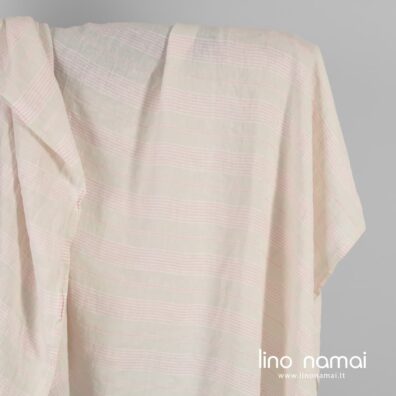 Lininis audinys gelsvas rožinėmis juostelėmis skalbtas