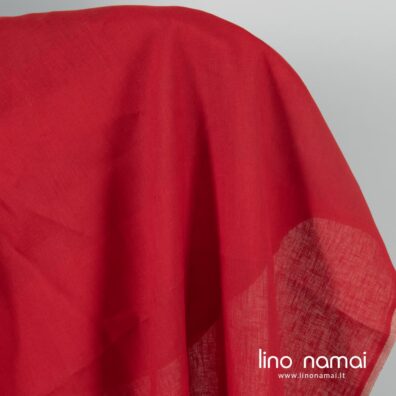 Lininis audinys raudonas su dryželiais