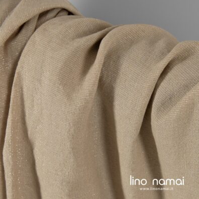 Melanžinis lininis audinys gelsvai rusvas su sidabro blizgesiu