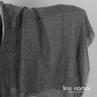 Lengvas lininis audinys juodai baltas skalbtas