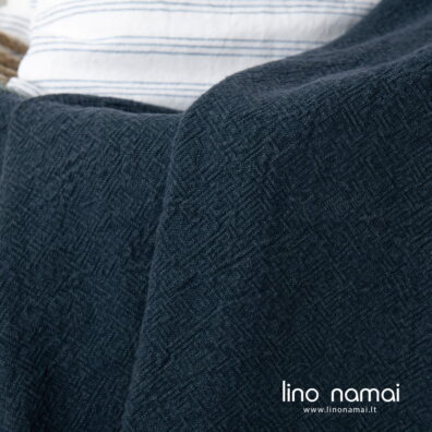 Lininis mėlynas pledas, panamos pynimas.