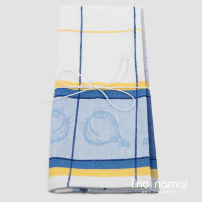 Puslininis rankšluostis su svogūnu; baltas; mėlynais geltonais langais.