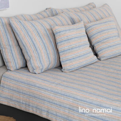 Puslininė patalynė dryžuota melsvai rusvai pilkai, užvalkalas antklodei.