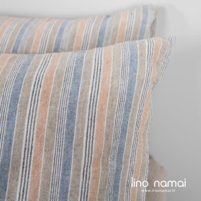 Puslininė patalynė dryžuota melsvai rusvai, užvalkalas pagalvei.