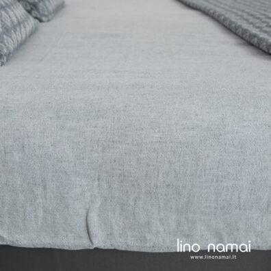 Puslininė patalynė melsvai pilka. Antklodės užvalkalas.