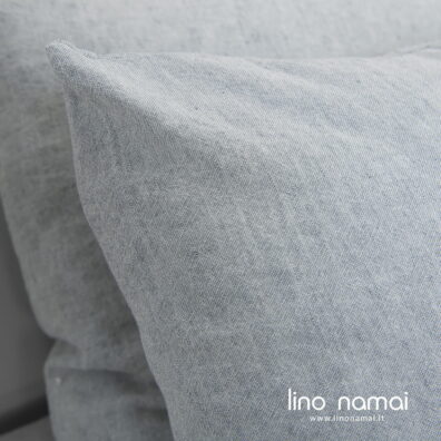 Puslininė patalynė melsvai pilka. Pagalvės užvalkalas.