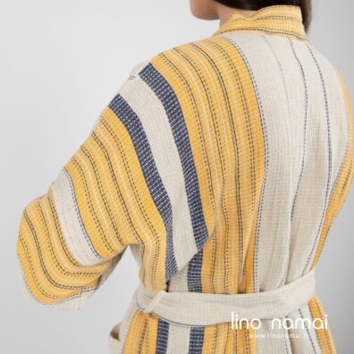 puslininis chalatas su dryžiais, vaflinis raštas.