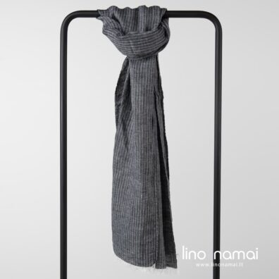 Lininis juodas šalikas DANDI