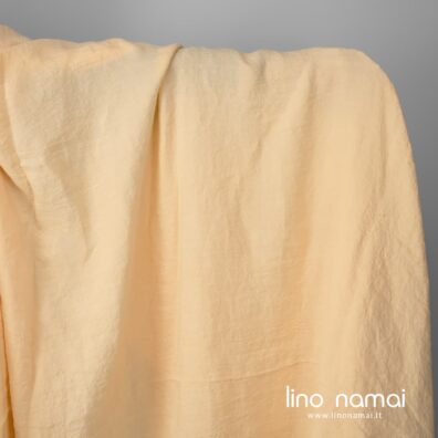 Lininis audinys kreminės spalvos platus skalbtas