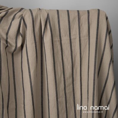 Platus puslininis audinys pilkas juodai dryžuotas skalbtas