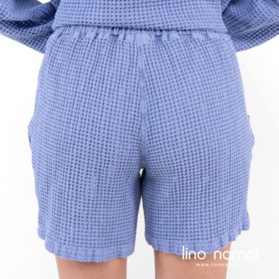 Lininiai melsvi šortukai, nugaros pusė