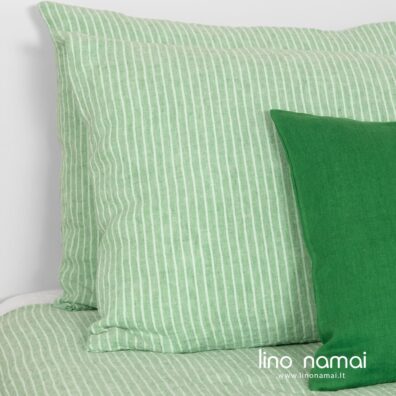Minkštas švelnus specialiai skalbtas lininis žaliai dryžuotas pagalvės užvalkalas