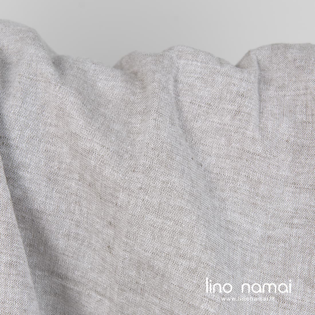 Puslininis audinys pilkai rusvas melanžinis skalbtas drabužiams ir namų tekstilei siūti