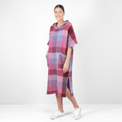 BINGO lino - medvilnės alyvinės spalvos pončas su skeltukais šonuose