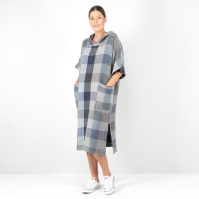 BINGO lino-medvilnės melsvai pilkas pončas su skeltukais