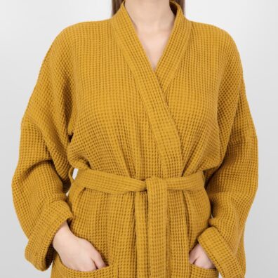 Lino-medvilnės chalatas garstyčių spalvos surišamas diržu