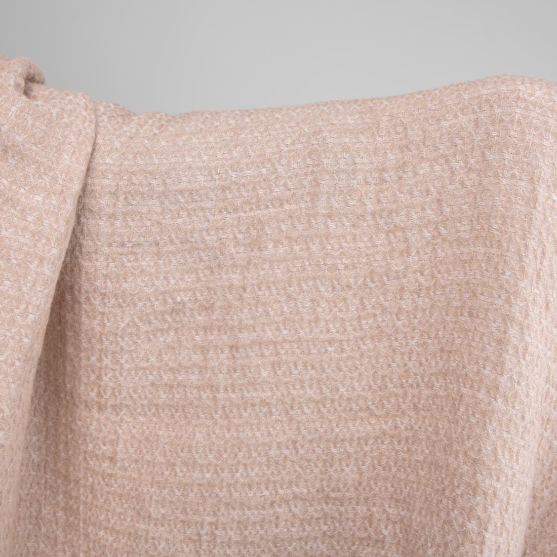 Lininis audinys rusvai raštuotas skalbtas tinka drabužiams ir namų tekstilei siūti