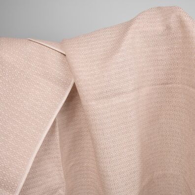 Lininis audinys rusvai raštuotas