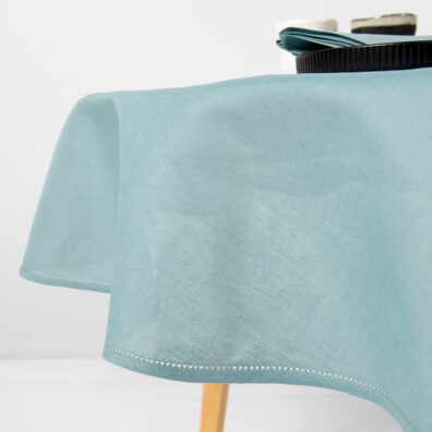 Žalsva apvali (ovali) mereškuota lino-medvilnės staltiesė