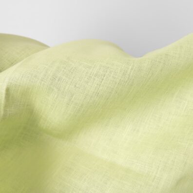 Lininis audinys šviesiai salotinis 150cm pločio