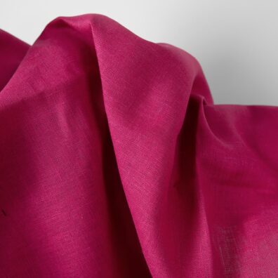 Lininis audinys ciklameno spalvos tinka drabužiams, patalynei, užuolaidoms, staltiesėms, prijuostėms siūti