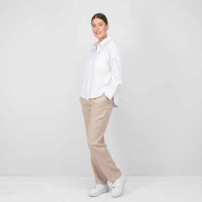 Lininė balta palaidinė ilgomis rankovėmis